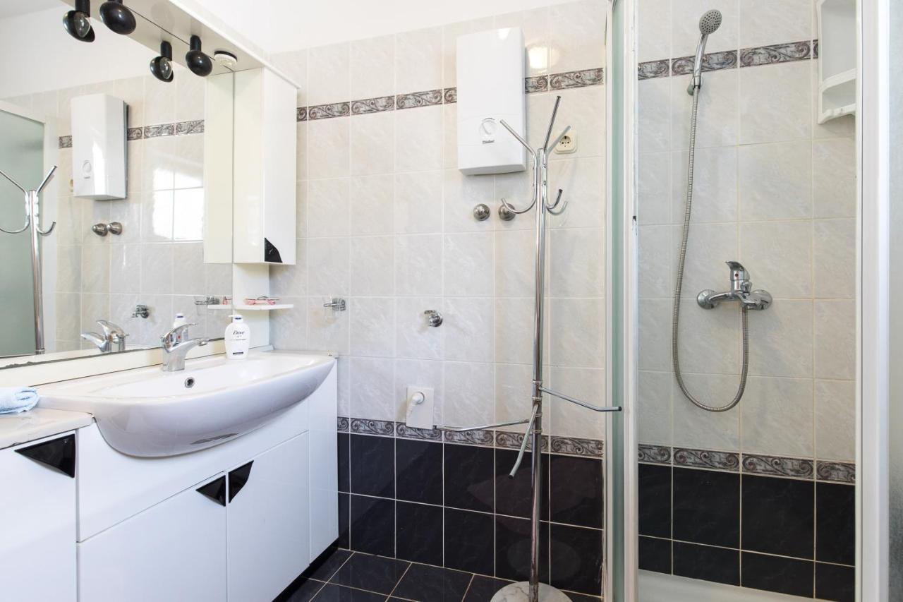 Apartmani Anita Punat Zewnętrze zdjęcie