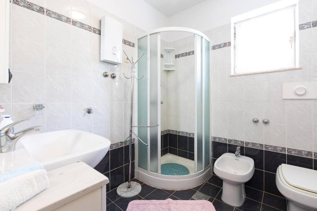 Apartmani Anita Punat Zewnętrze zdjęcie