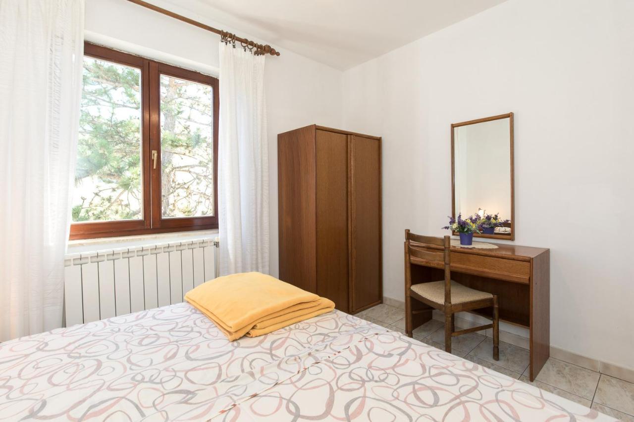 Apartmani Anita Punat Zewnętrze zdjęcie