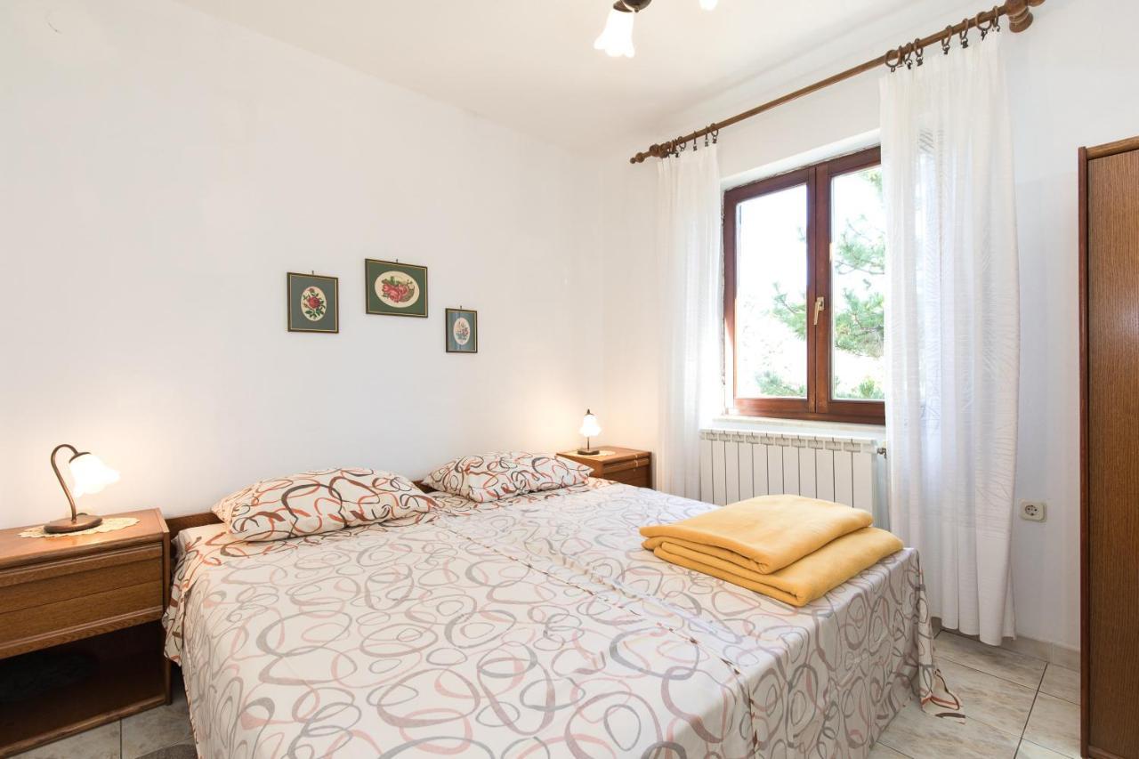 Apartmani Anita Punat Zewnętrze zdjęcie