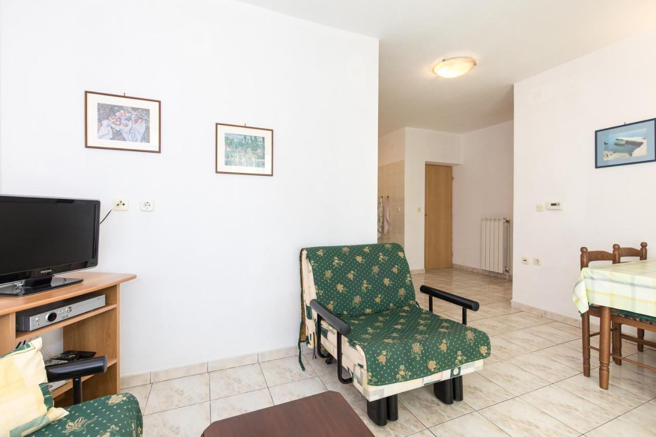 Apartmani Anita Punat Zewnętrze zdjęcie